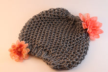 Load image into Gallery viewer, Gray Knit Hat
