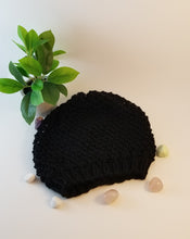 Load image into Gallery viewer, Black Handknitted Hat
